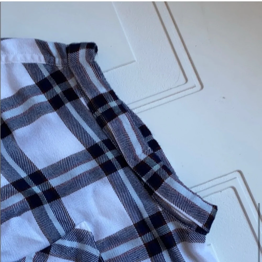 Rails Britt Short Sleeve Button Down Plaid Top Size XS - Picture 7 of 9